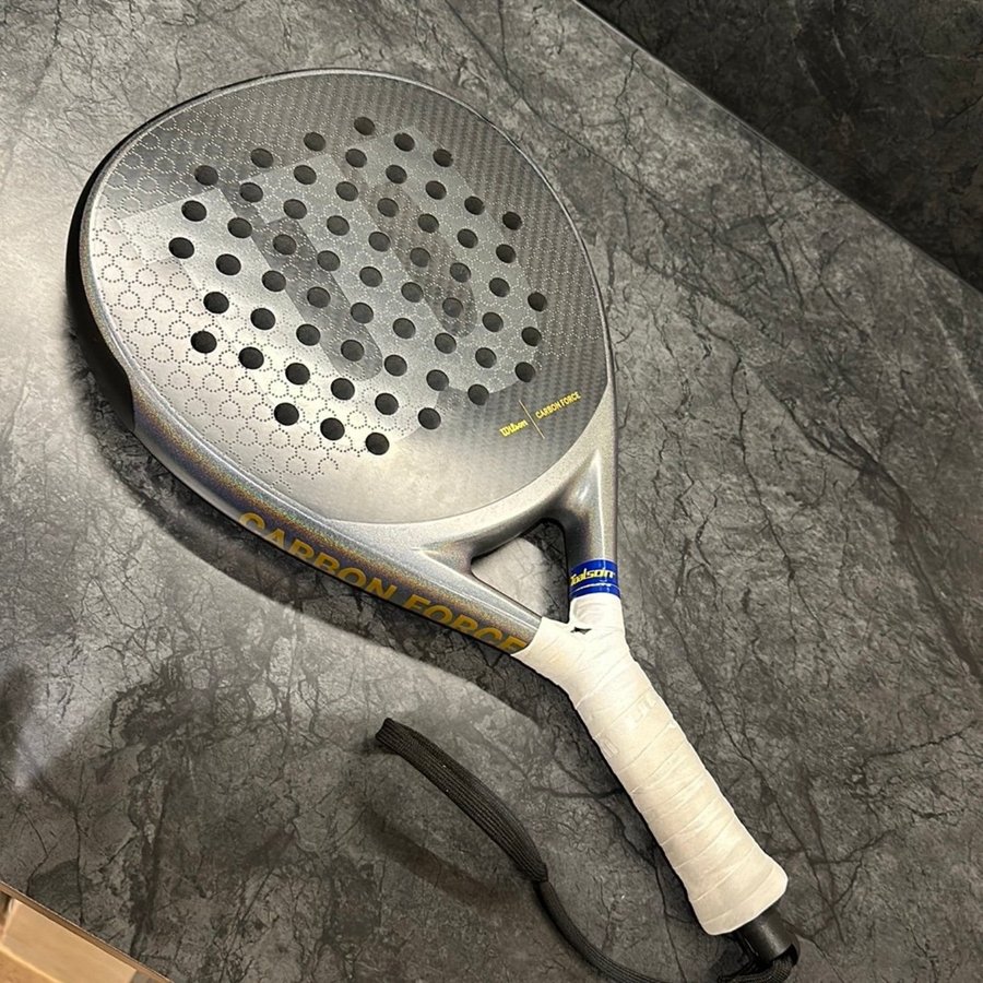 Wilson Carbon Force Padelracket