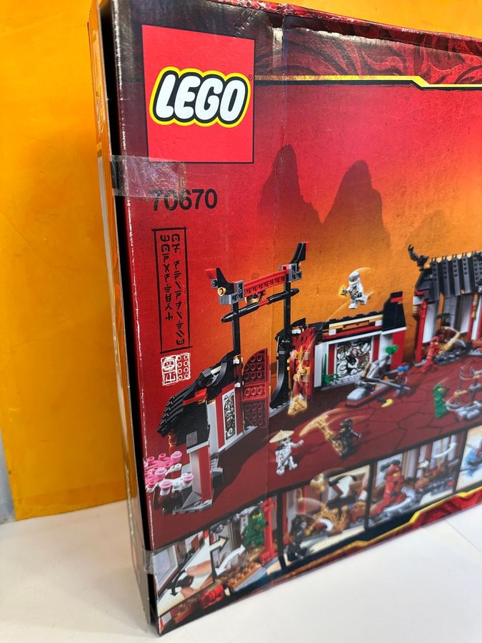 LEGO 70670 Ninjago "Monastery of Spinjitzu” - från 2019, oöppnad