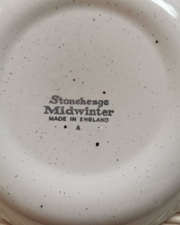 3 KAFFEFAT "STONEHENGE MIDWINTER" I MYCKET FINT SKICK.