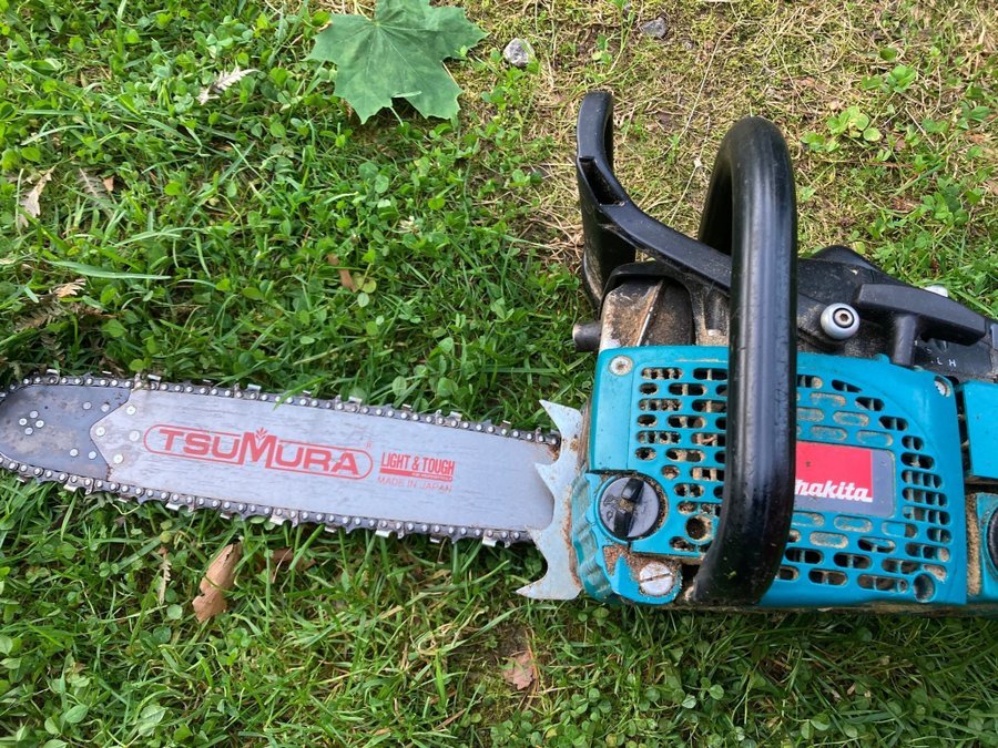 Makita DCS430 Bensinsåg