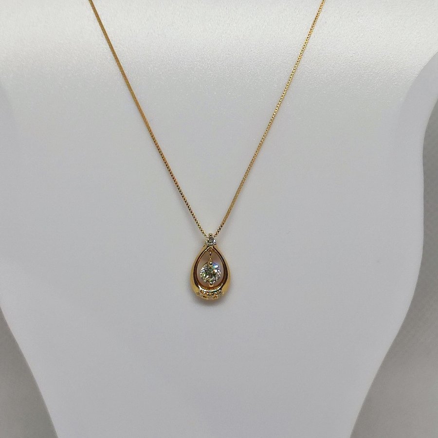 Teardrop Dancing Diamond Necklace