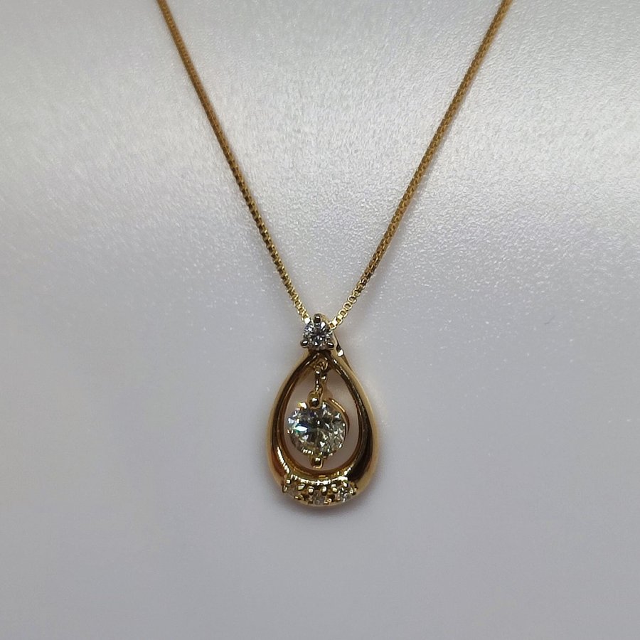 Teardrop Dancing Diamond Necklace