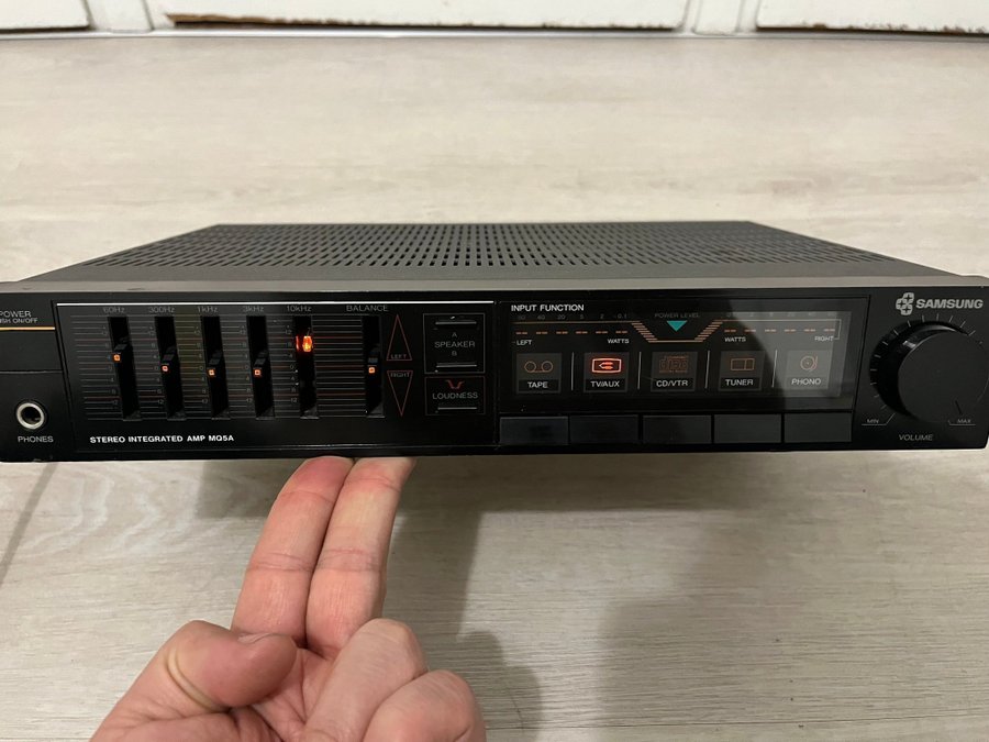 Vintage Samsung amplifier förstärkare