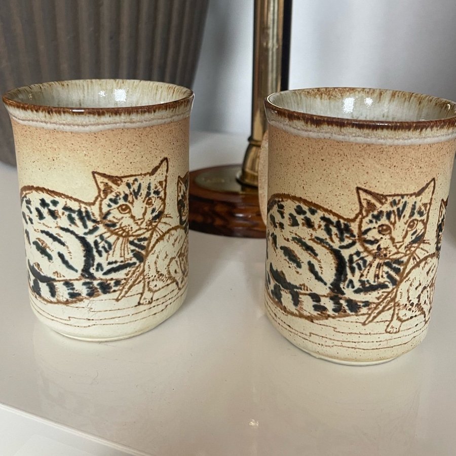 Dunoon Ceramics Skottland / Muggar med Kattmotiv Äkta Stengods / Katt