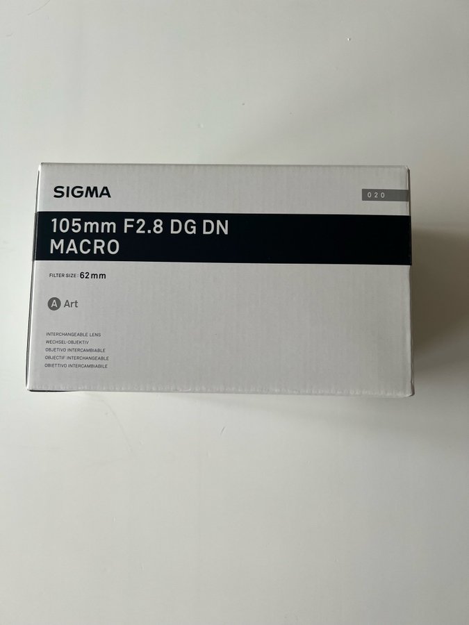 Sigma 105mm f/28 DG DN macroobjektiv till Sony