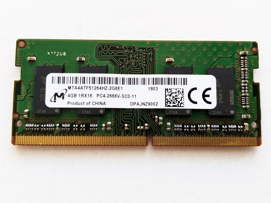 Micron MTA4ATF51264HZ-2G6E1 PC4-2666 4GB DDR4 - (R03)