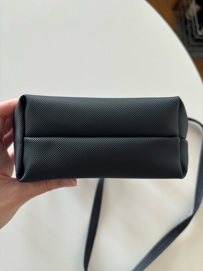 MINT LACOSTE crossbody bag in navy blue