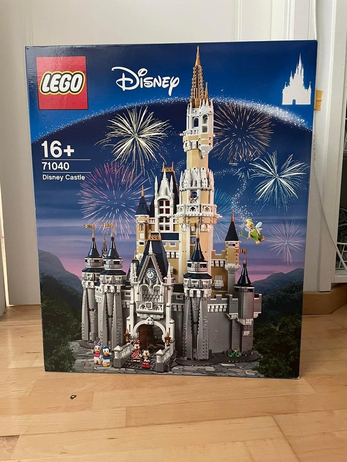 LEGO Disney 71040 (Nytt) "Disney Castle"