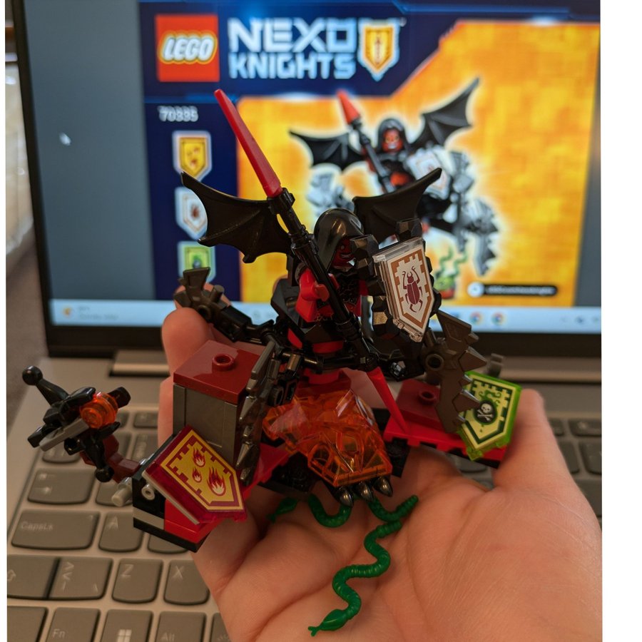 LEGO Nexo Knights 70335 Ultimate Lavaria Komplett