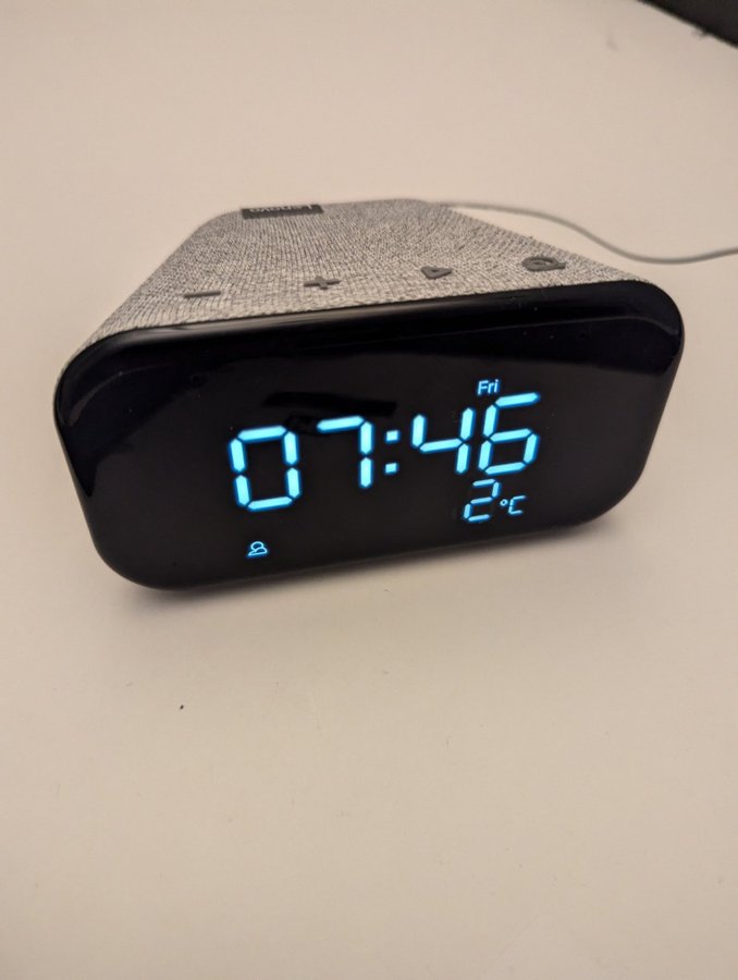 Lenovo Smart Clock Essential