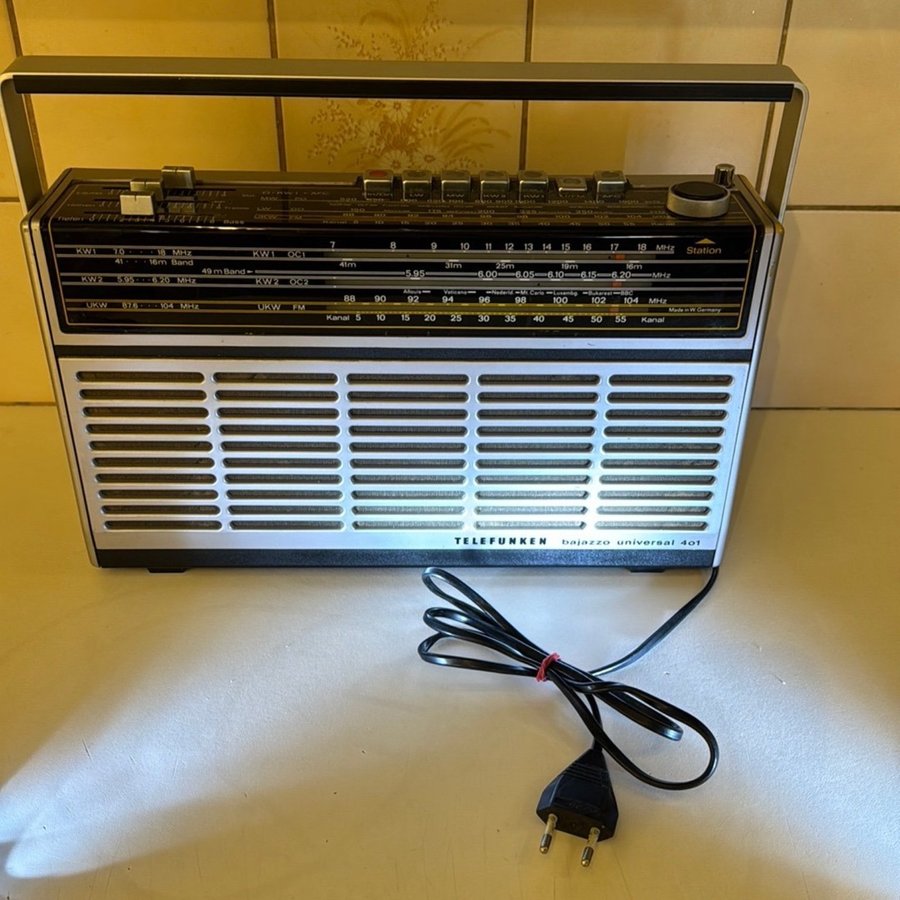 Telefunken bajazzo universal 401