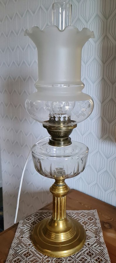 Äldre Lampa