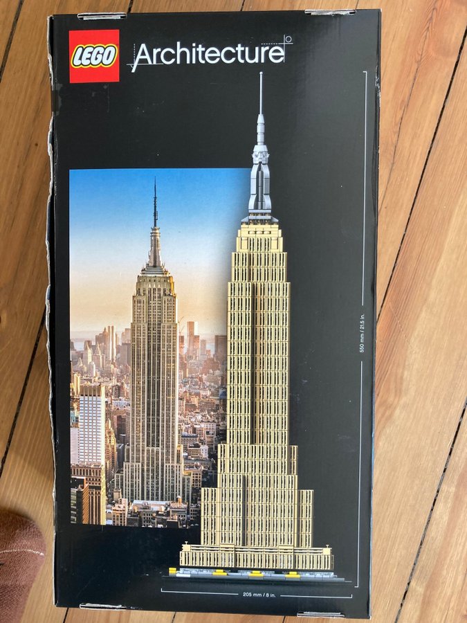 LEGO Architecture Empire State Building 21046 - Oöppnad