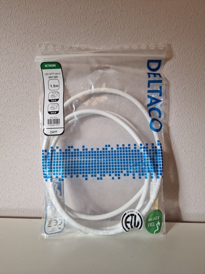 1,5 Meter Cat7 Deltaco guldpläterad kabel