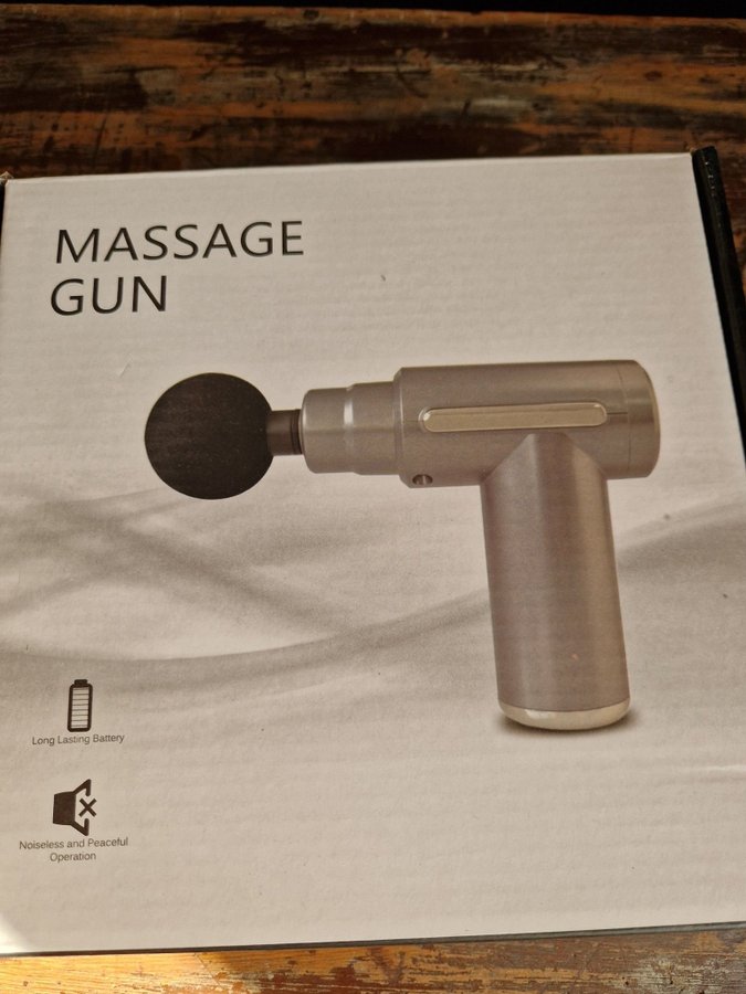 Massage Gun svart och guld