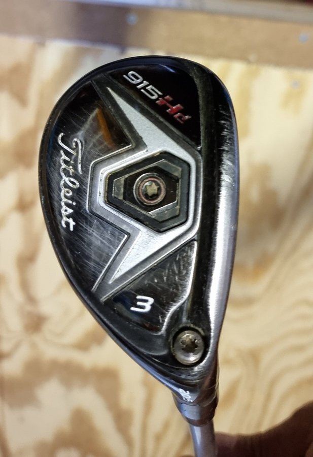 Title: Titleist 915Hd Hybrid 3