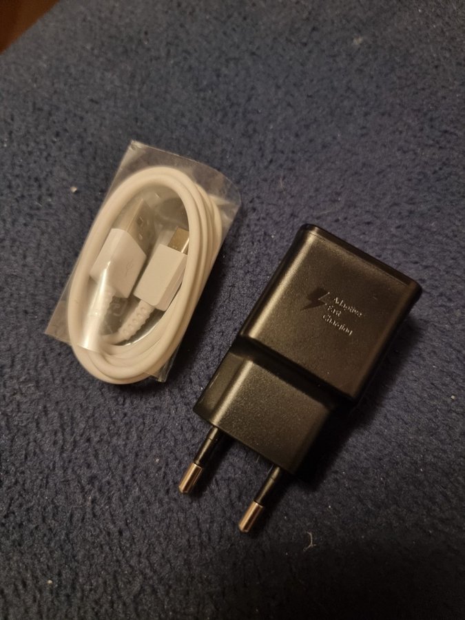 Samsung laddare/adapter + USB-C kabel - HELT NYTT!