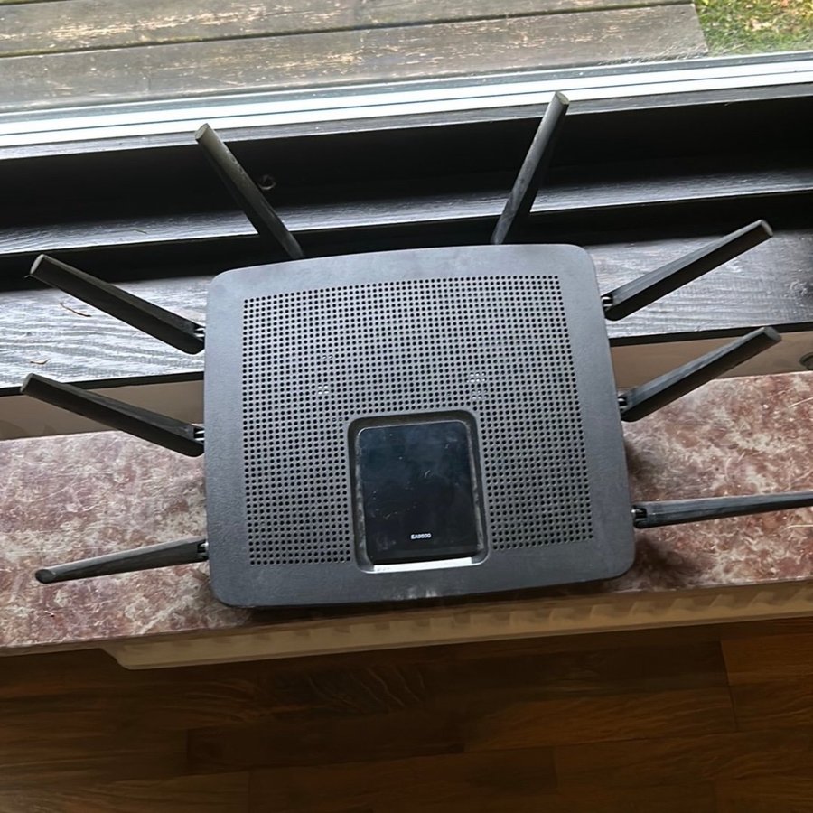 Linksys ea 9500 värsting router