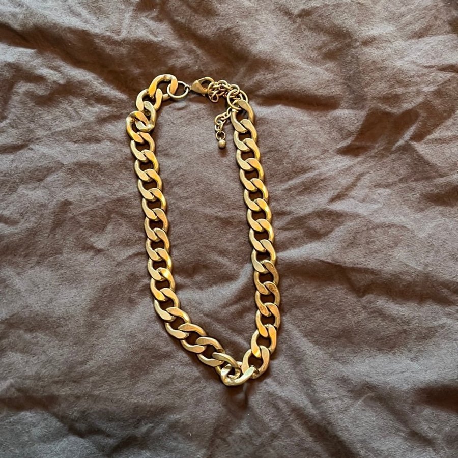 Chunky chain i matt guld/mässing