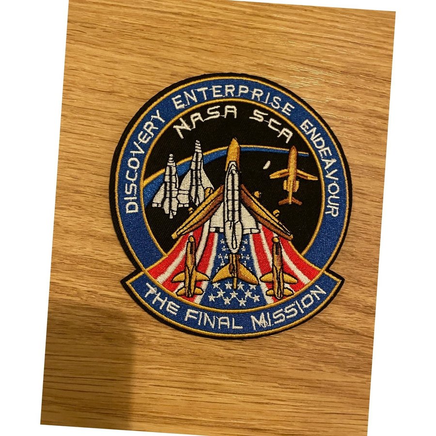 2 stora tygmärken/patch Nasa