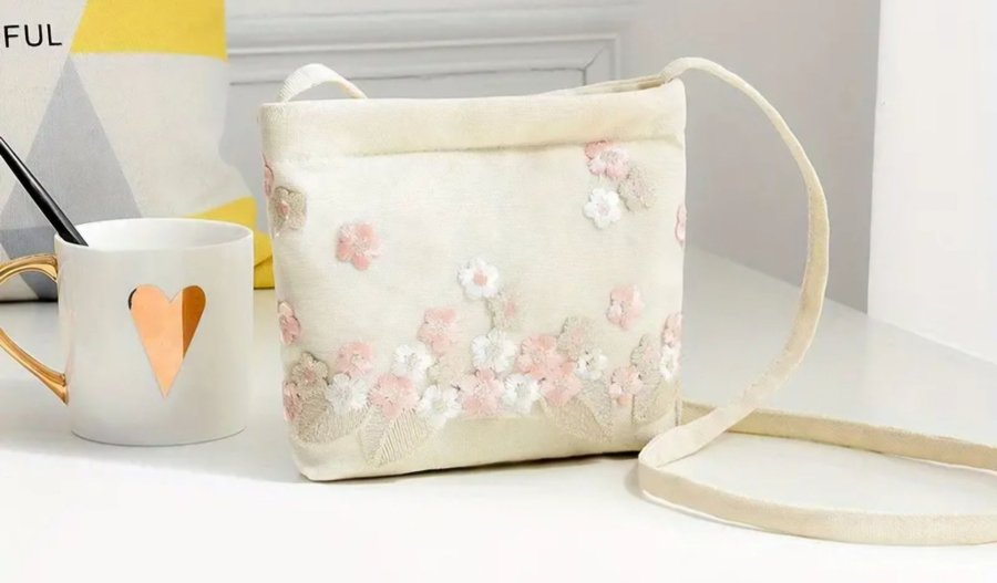 Blommig Broderi Mini Crossbody Väska Estetisk Canvas Axelväska Litterär Fyrkan