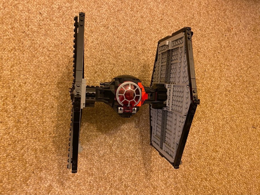 Lego Star Wars TIE Fighter 75101