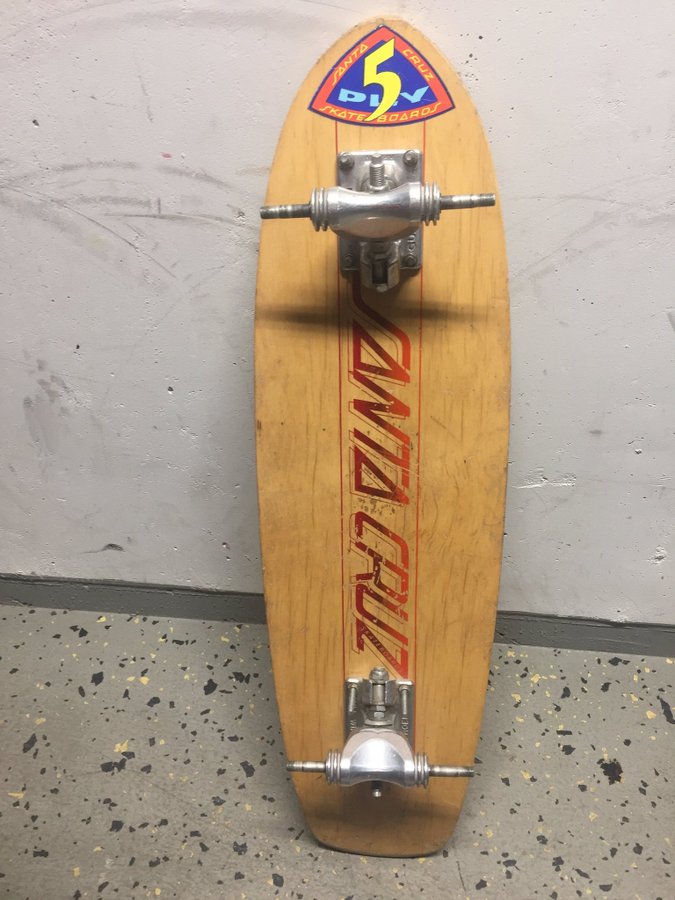 Vintage Skateboard Santa Cruz