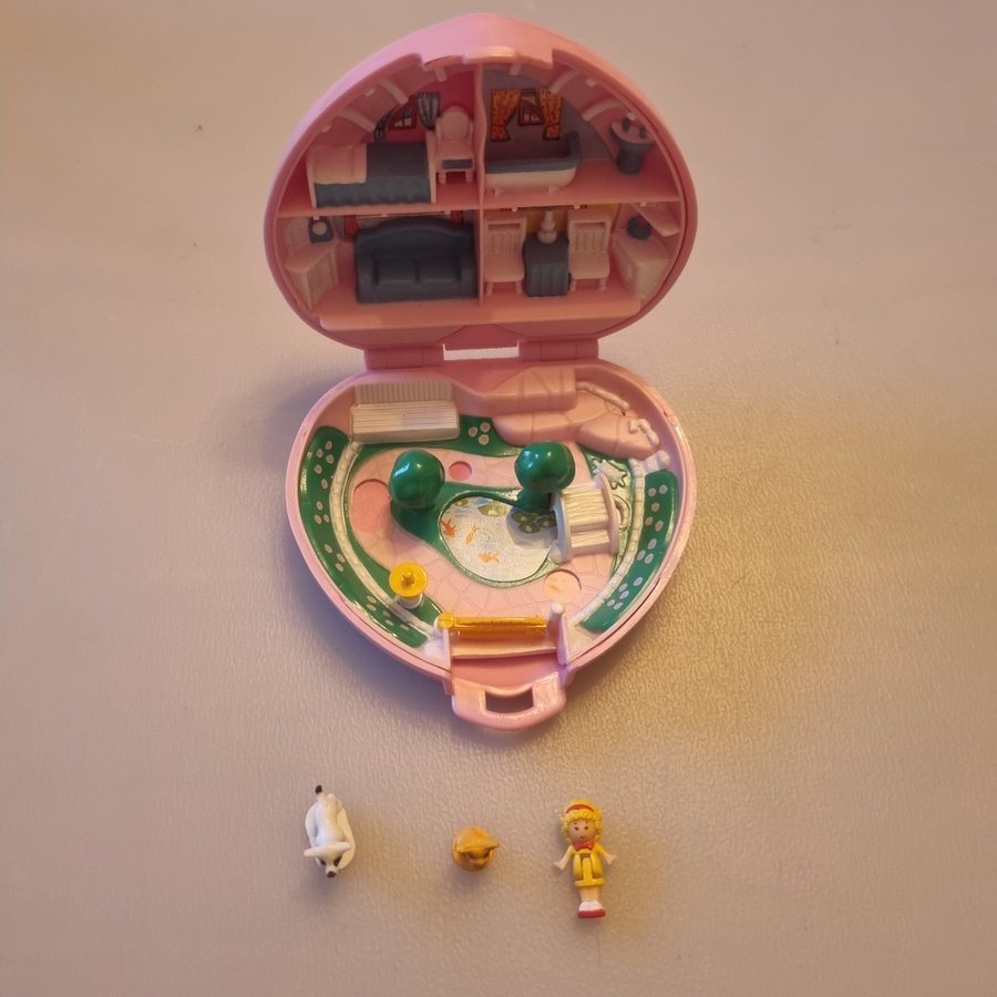 Polly Pocket - Hus med trädgård