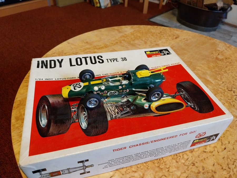 Vintage Monogram 1/24 Indy Lotus Type 38 Slot Car. Original ask.