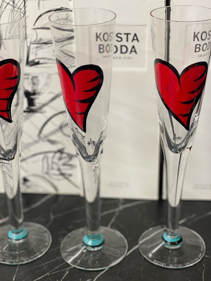 Ulrica Hydman Vallien Champagne Hearts glas 6 st Kosta Boda, gravyrsignerad