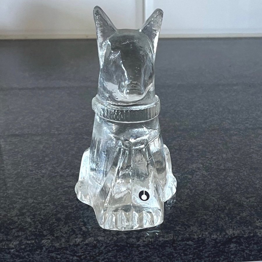 Pukeberg Glasbruk Glasfigur Hund Tung Skulptur Glasdjur Etikett H 16.5 cm Fin