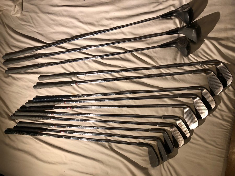 Golfklubbor Järnset Wilson X31 regular flex