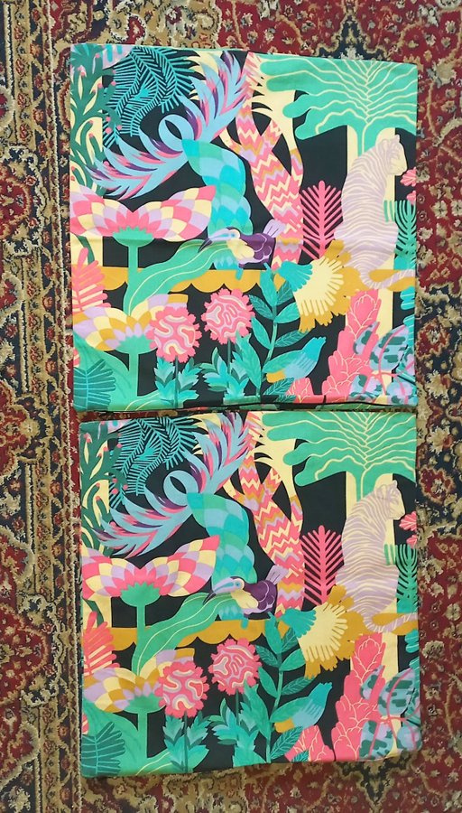 IKEA 2 Kuddfodral NÄBBFLY Tiger Tucan Blommor Cecilia Pettersson 50x50