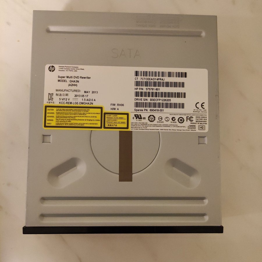 HP Super Multi DVD Rewriter (AZ2hh)