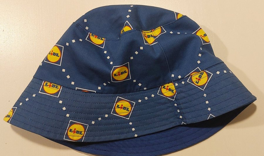 Lidl blå hatt storlek L/XL (58-60 CM)