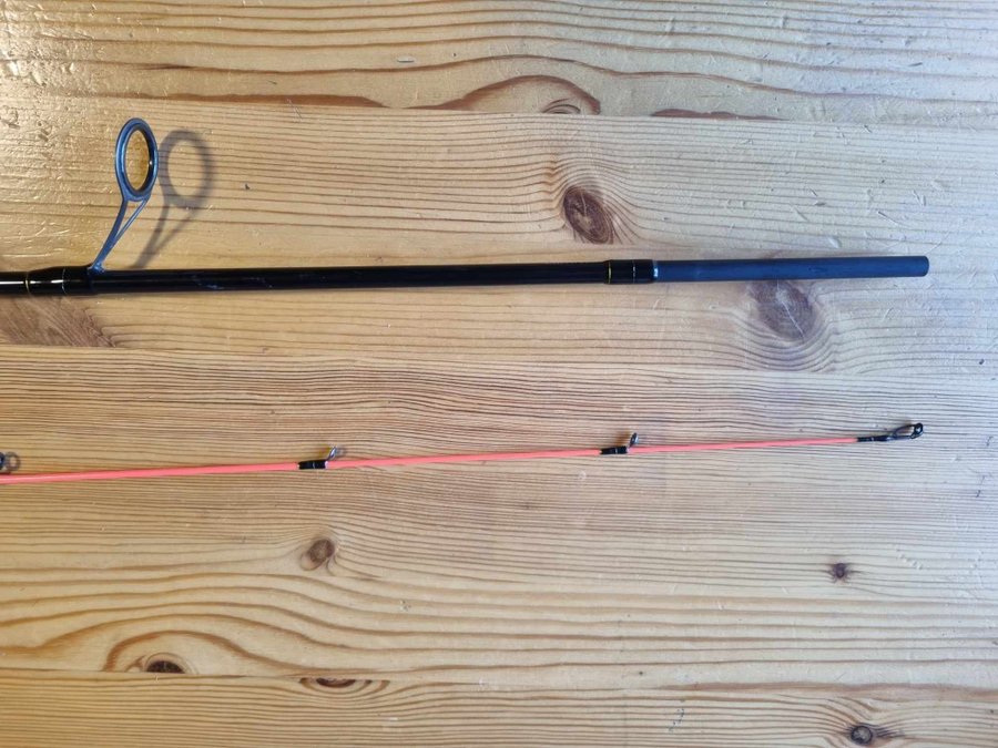 Westin W3 Finesse Jig 8'3" 248 cm M 7-28 gram