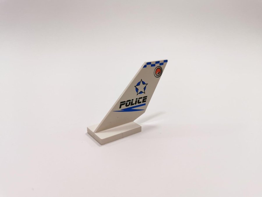 Lego - tryck - tail - bakdel - vinge - part 6239 - police - vit