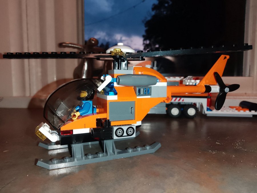 Lego City 7686 Helicopter Transporter 100% komplett