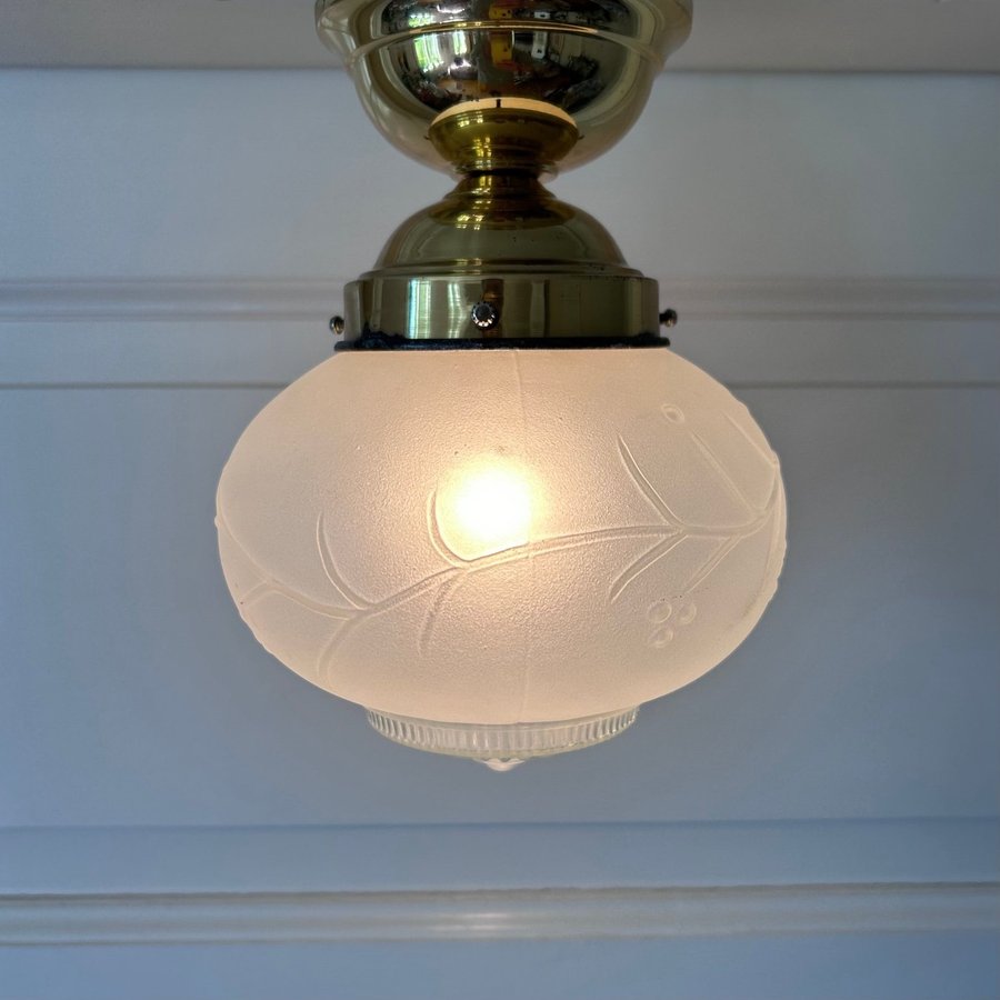 Taklampa Hall Lampa MÄSSING Glaskupa Frostat Glas Retro Vintage