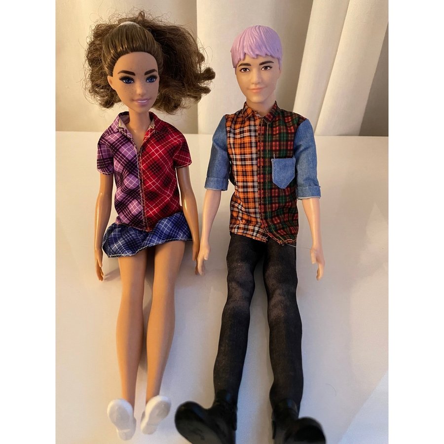 Barbie och Ken Fashionistas / julklapp