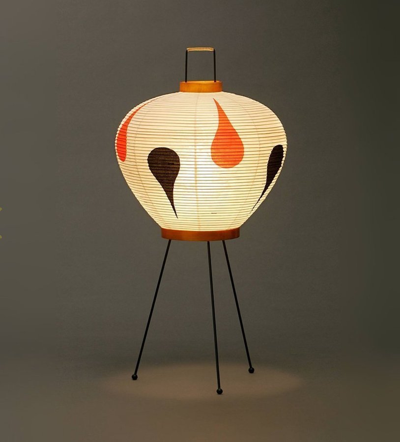 Isamu Noguchi Akari 3AD bordlampan