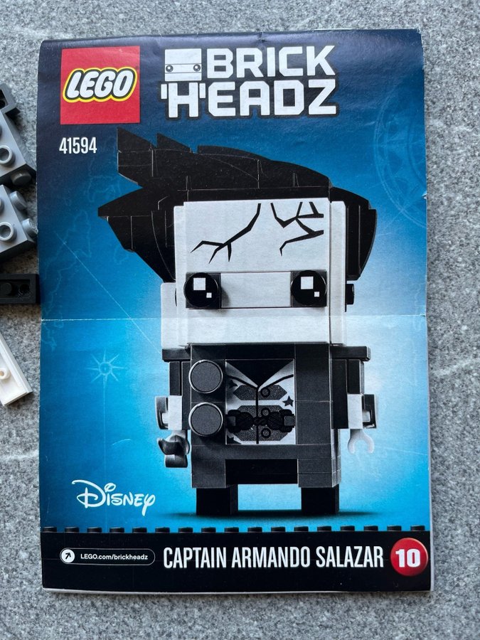 LEGO BRICKHEADZ - Captain Armando Salazar - Komplett i fint skick Ej kartong