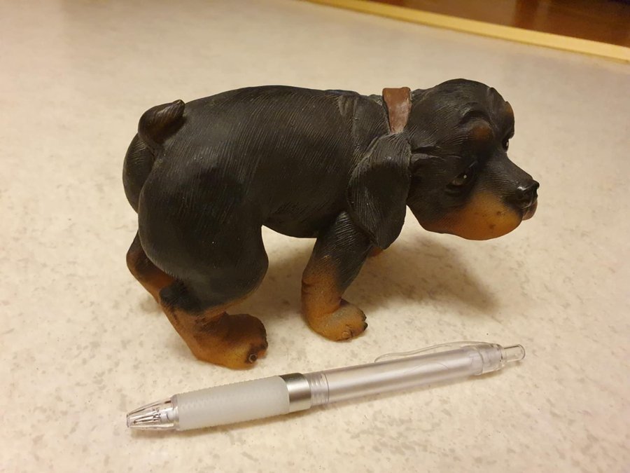 Söt hund figur