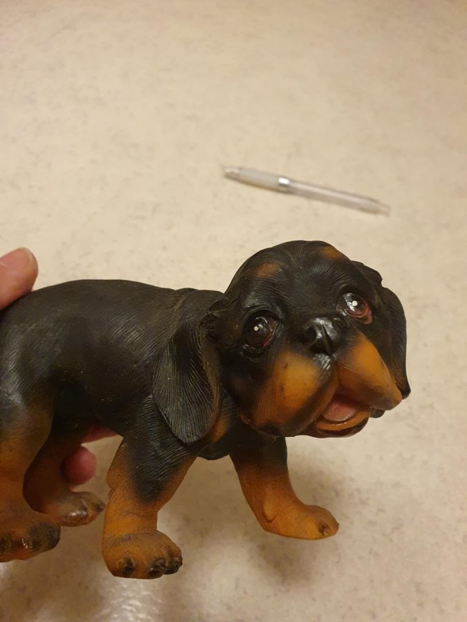 Söt hund figur