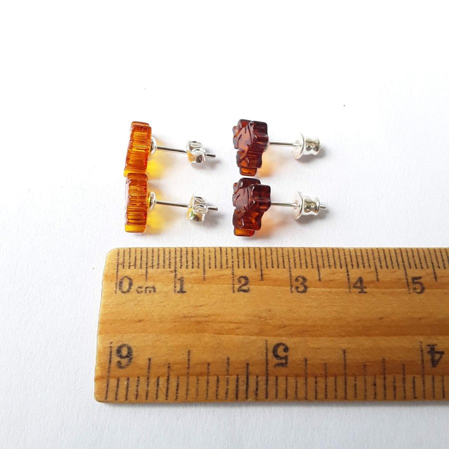 Baltic amber frog and 925 sterling silver stud earrings Brown gem silver studs