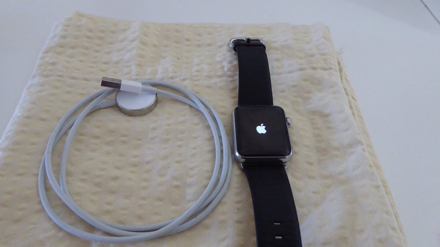 Apple Watch 1:a generationen - Svart läderband