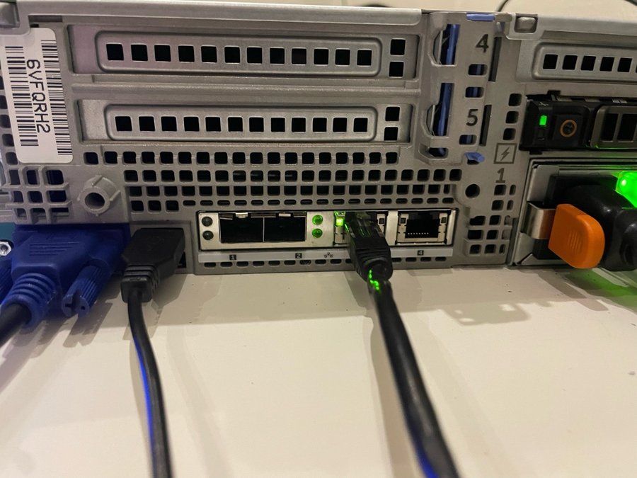 Dell PowerEdge R730xd Server