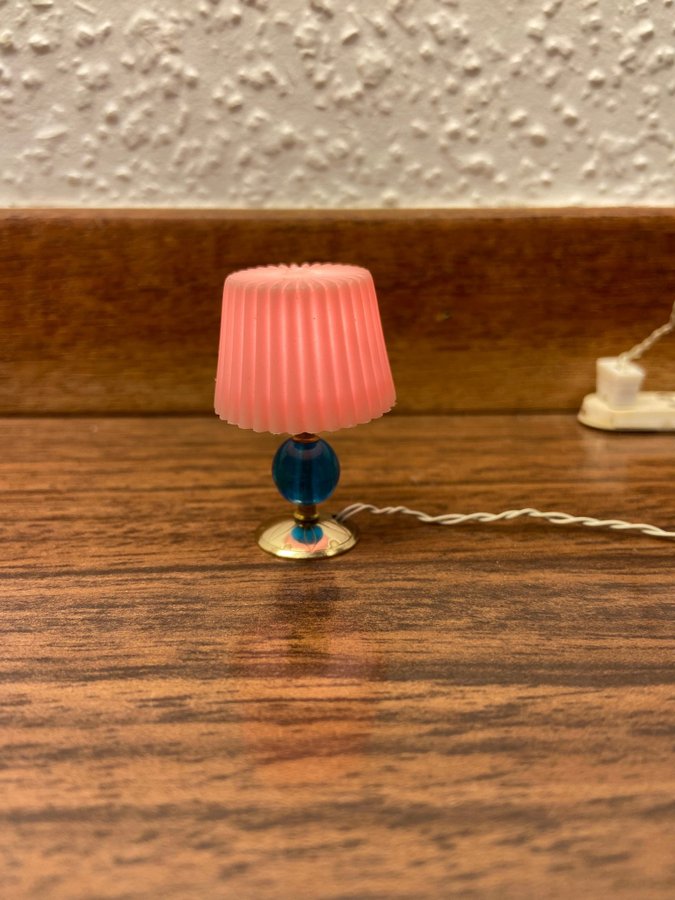 Lundby lampor bordslampa dockskåp Retro