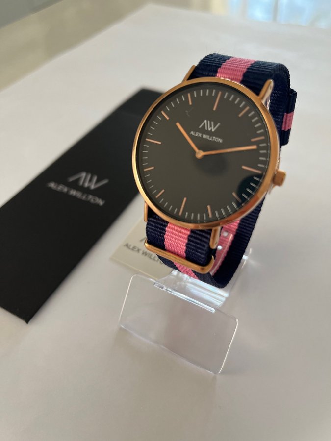 ALEX WILLTON WATCH Brighton 40 mm Rosé guld med Blå Rosa Nato Band