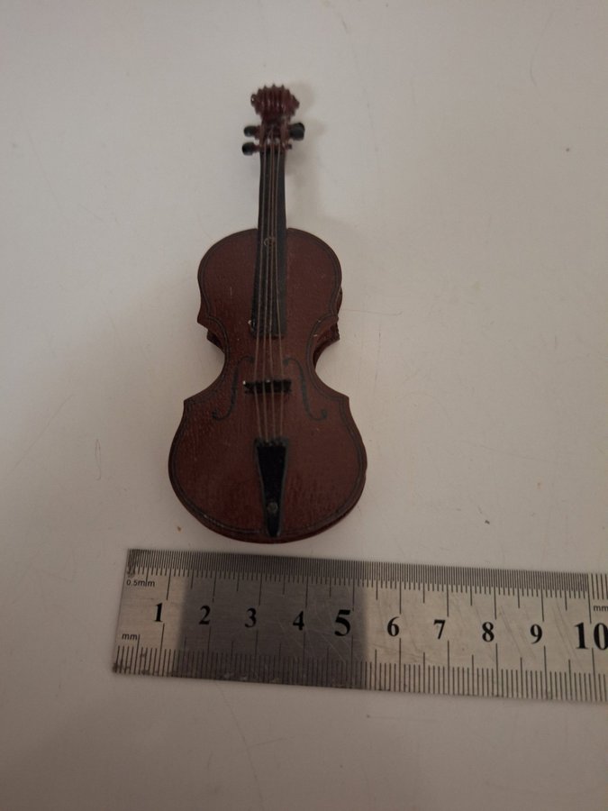 Miniatyr Cello